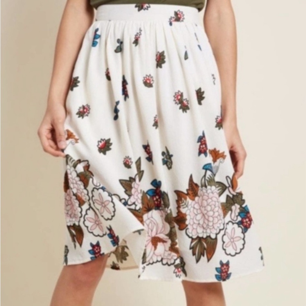 Modcloth Cream Floral Skater Skirt